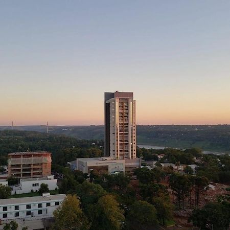 Lindissimo Apt No Ultimo Andar No Centro De Foz Com Vista Incrivel Apartman Foz do Iguaçu Kültér fotó